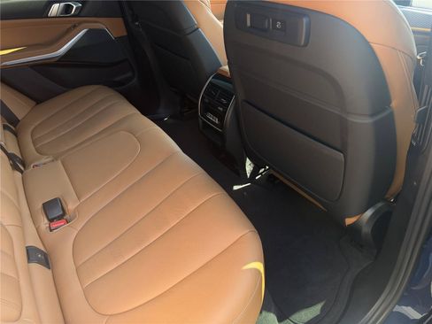 Used 2022 BMW X5 xDrive45e w/ M Sport Package AWD/4WD image 23