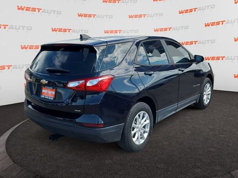 Used 2021 Chevrolet Equinox LS w/ LPO, Cargo Package AWD/4WD image 5