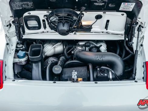 Used 2008 Porsche 911 Carrera 4S image 24