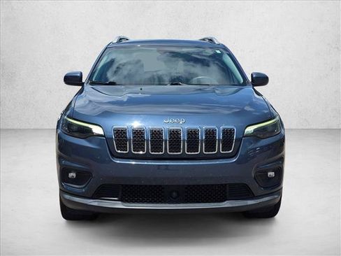 Used 2021 Jeep Cherokee Latitude Lux w/ Sun & Sound Group AWD/4WD image 2