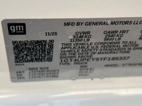 New 2026 GMC Sierra 2500 AT4 w/ AT4 Premium Plus Package image 22