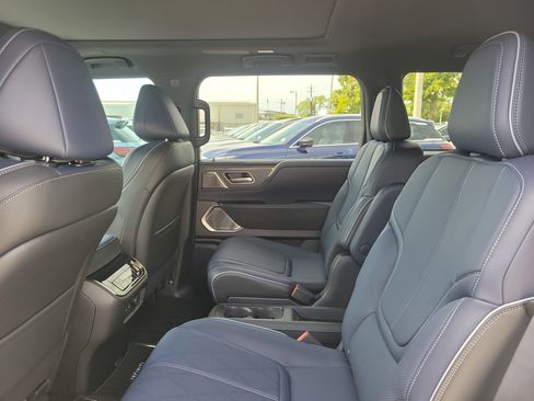 New 2026 INFINITI QX80 4WD w/ Sport Exterior Package image 11