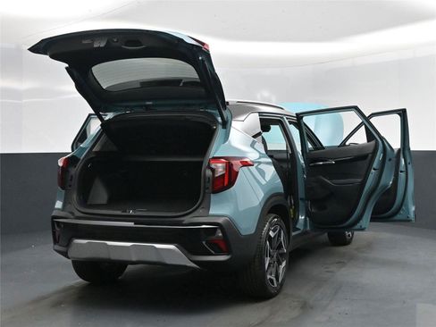 New 2026 Kia Seltos SX image 19