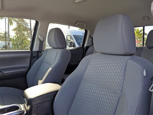 Used 2022 Toyota Tacoma SR5 image 20