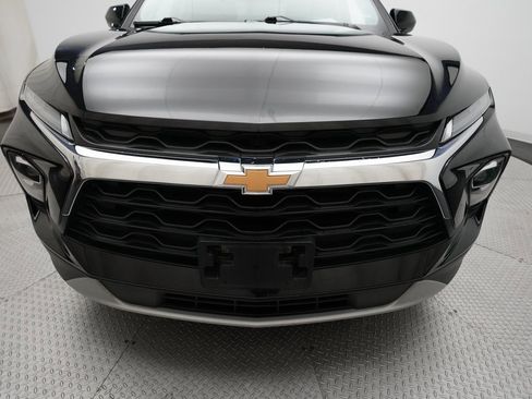 Used 2025 Chevrolet Blazer LT image 21