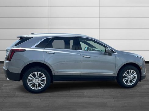 New 2026 Cadillac XT5 Luxury image 6
