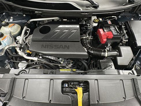 Used 2024 Nissan Rogue SV AWD/4WD image 20