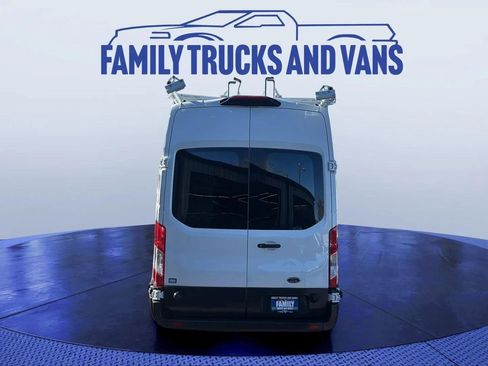 Used 2018 Ford Transit 250 148 High Roof Extended image 4