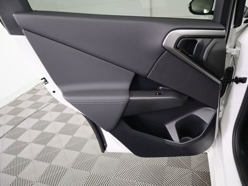 Certified 2025 BMW X3 xDrive30i w/ Premium Package image 28