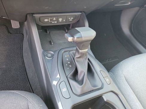 Used 2025 Kia K4 EX image 22