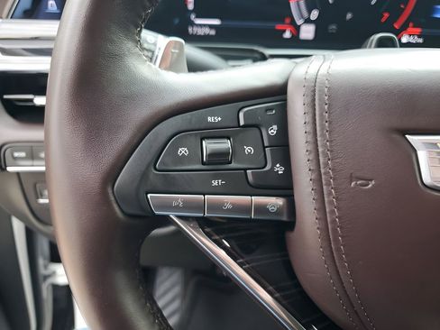 Certified 2024 Cadillac Escalade V w/ LPO, ONYX Package image 36