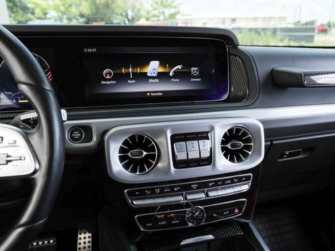 Used 2023 Mercedes-Benz G 550 image 9