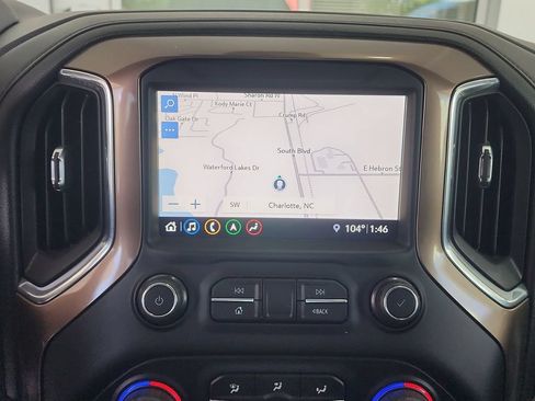 Certified 2019 Chevrolet Silverado 1500 High Country w/ Technology Package AWD/4WD image 14