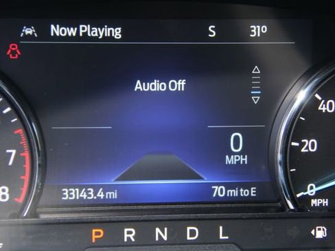 Used 2022 Ford Explorer XLT image 22