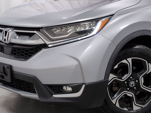 Used 2018 Honda CR-V Touring image 11