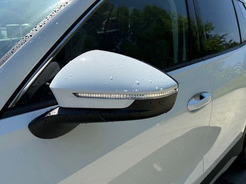 New 2026 Volkswagen Tiguan SE AWD/4WD image 10