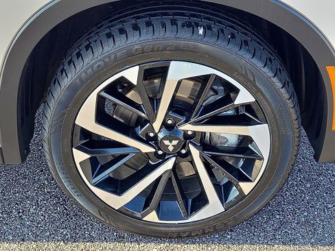 Used 2024 Mitsubishi Outlander SE image 7