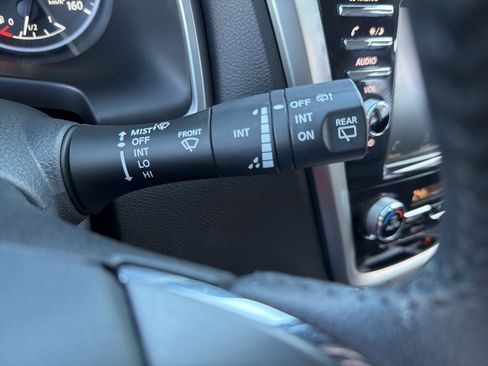 Used 2024 Nissan Murano SV w/ SV Midnight Edition Package image 31