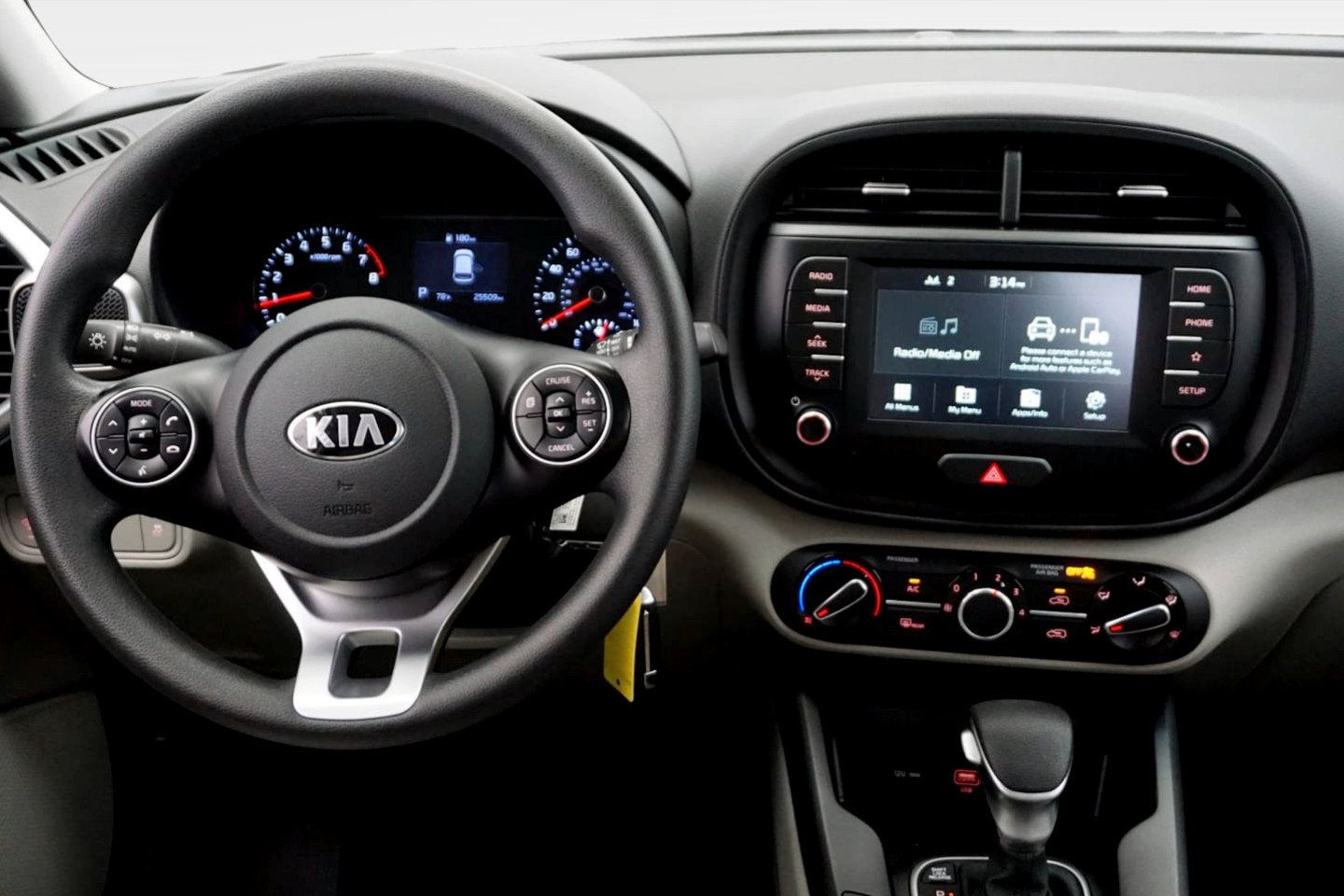 Used 2021 Kia Soul LX FWD image 17