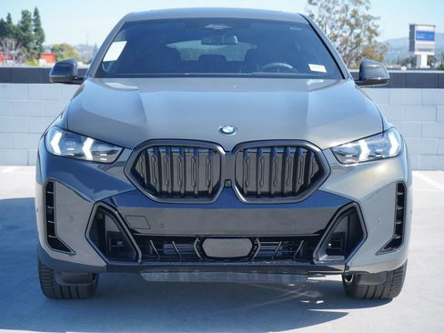 New 2026 BMW X6 xDrive40i w/ Executive Package image 2