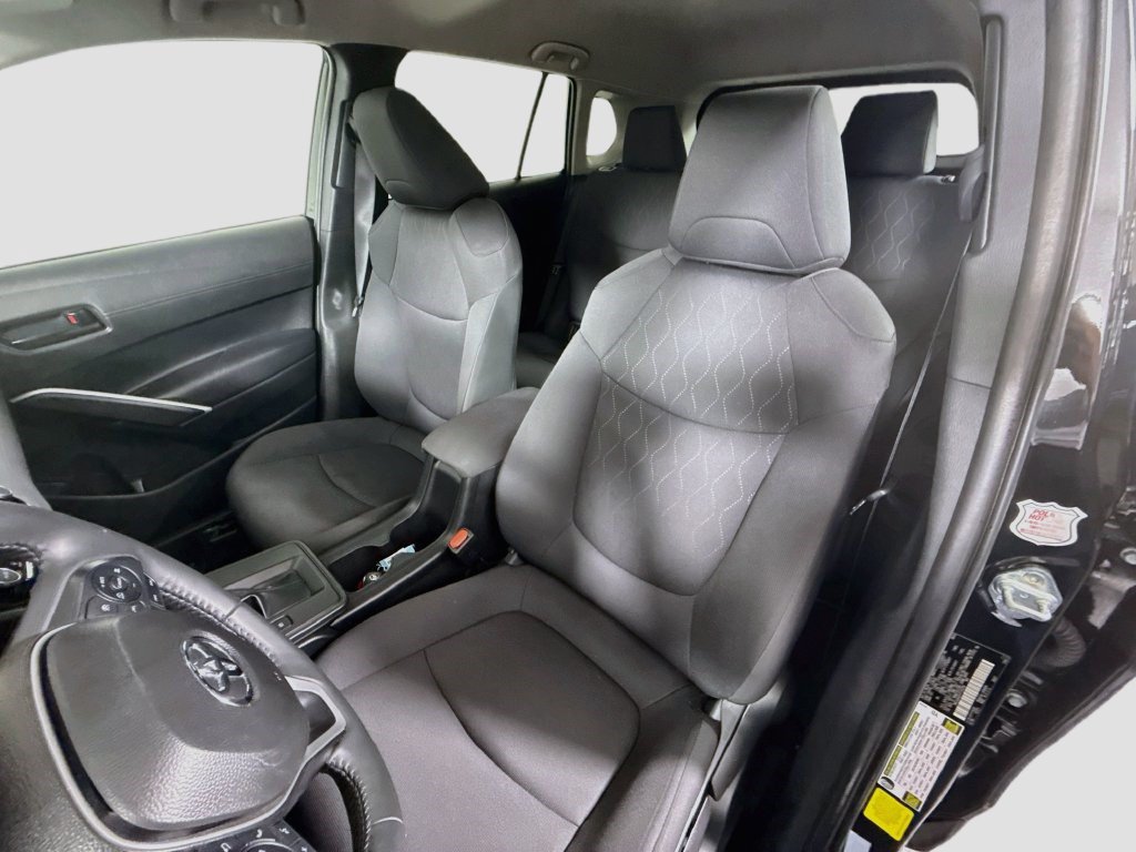 Used 2026 Toyota Corolla Cross LE FWD image 21