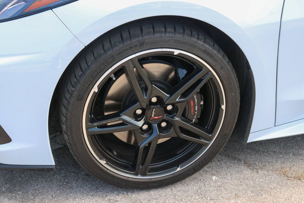 Used 2024 Chevrolet Corvette Stingray Premium Cpe w/ Z51 Performance Package RWD image 7