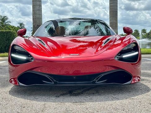 Used 2022 McLaren 720S Luxury RWD image 4