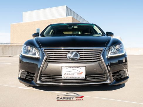 Used 2016 Lexus LS 460 L image 2