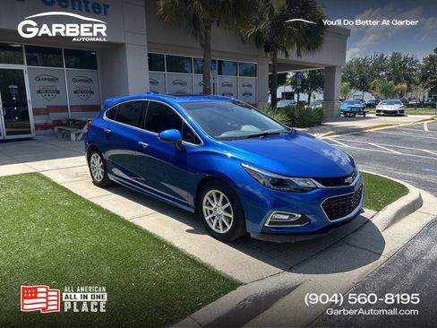 Used 2017 Chevrolet Cruze Premier FWD image 1
