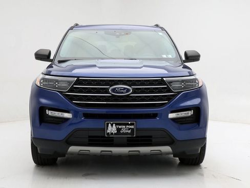 Used 2023 Ford Explorer XLT w/ Equipment Group 202A image 3