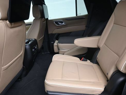 Used 2023 Chevrolet Tahoe Premier w/ Advanced Technology Package RWD image 14