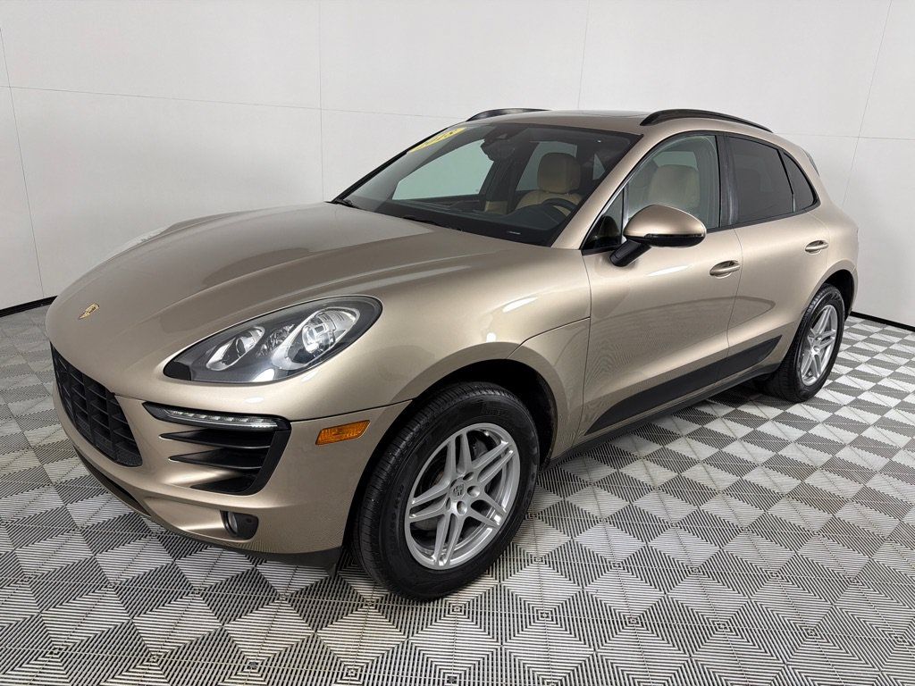Used 2018 Porsche Macan AWD/4WD image 9