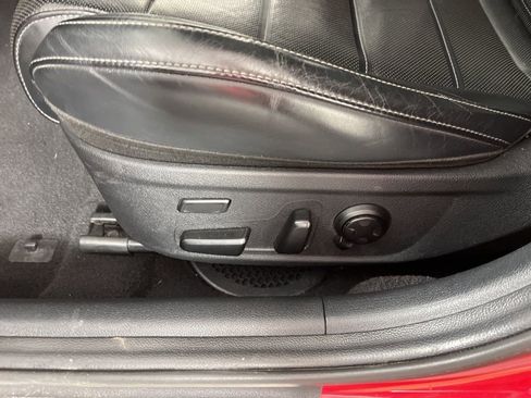 Used 2018 Kia Stinger GT2 image 24