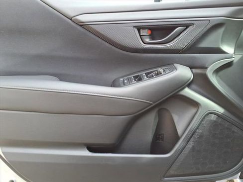 Used 2024 Subaru Legacy image 10