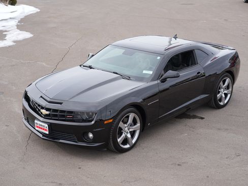 Used 2010 Chevrolet Camaro SS w/ RS Package image 7