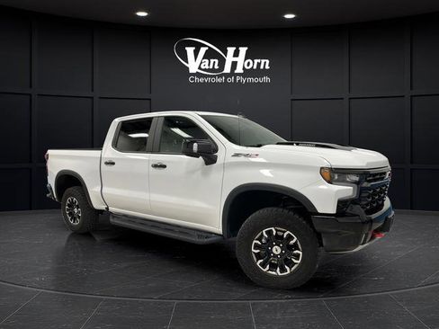 Used 2024 Chevrolet Silverado 1500 ZR2 w/ Technology Package AWD/4WD image 1