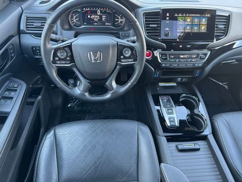 Used 2022 Honda Passport Elite image 15