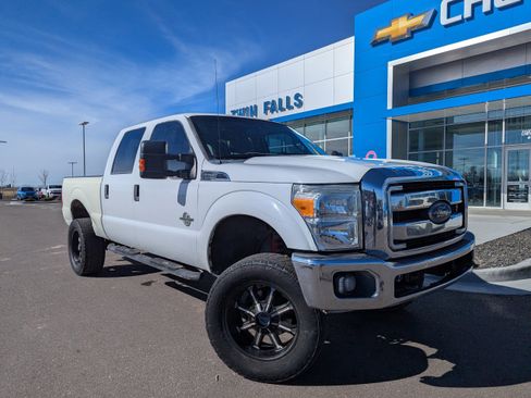 Used 2012 Ford F250 XLT w/ Advanced Security Group AWD/4WD image 1