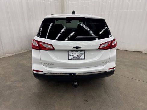 Used 2018 Chevrolet Equinox LT image 23