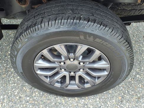 Used 2021 Ford Ranger XLT w/ Equipment Group 301A Mid image 9