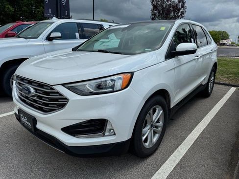 Used 2020 Ford Edge SEL w/ Convenience Package AWD/4WD image 3