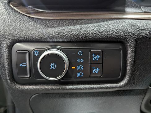 Used 2020 Ford Explorer Limited image 20