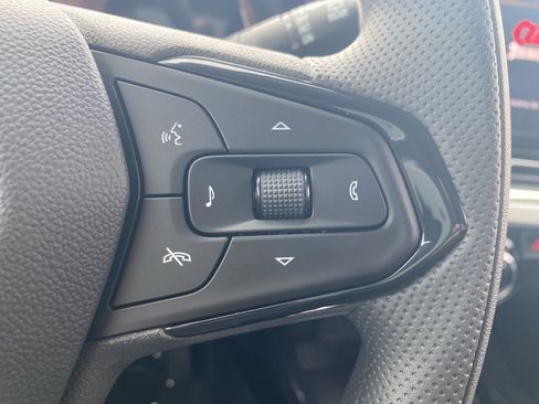 New 2025 Chevrolet Trax LT image 29