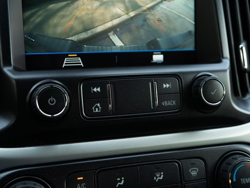 Used 2021 Chevrolet Colorado LT w/ LT Convenience Package image 30