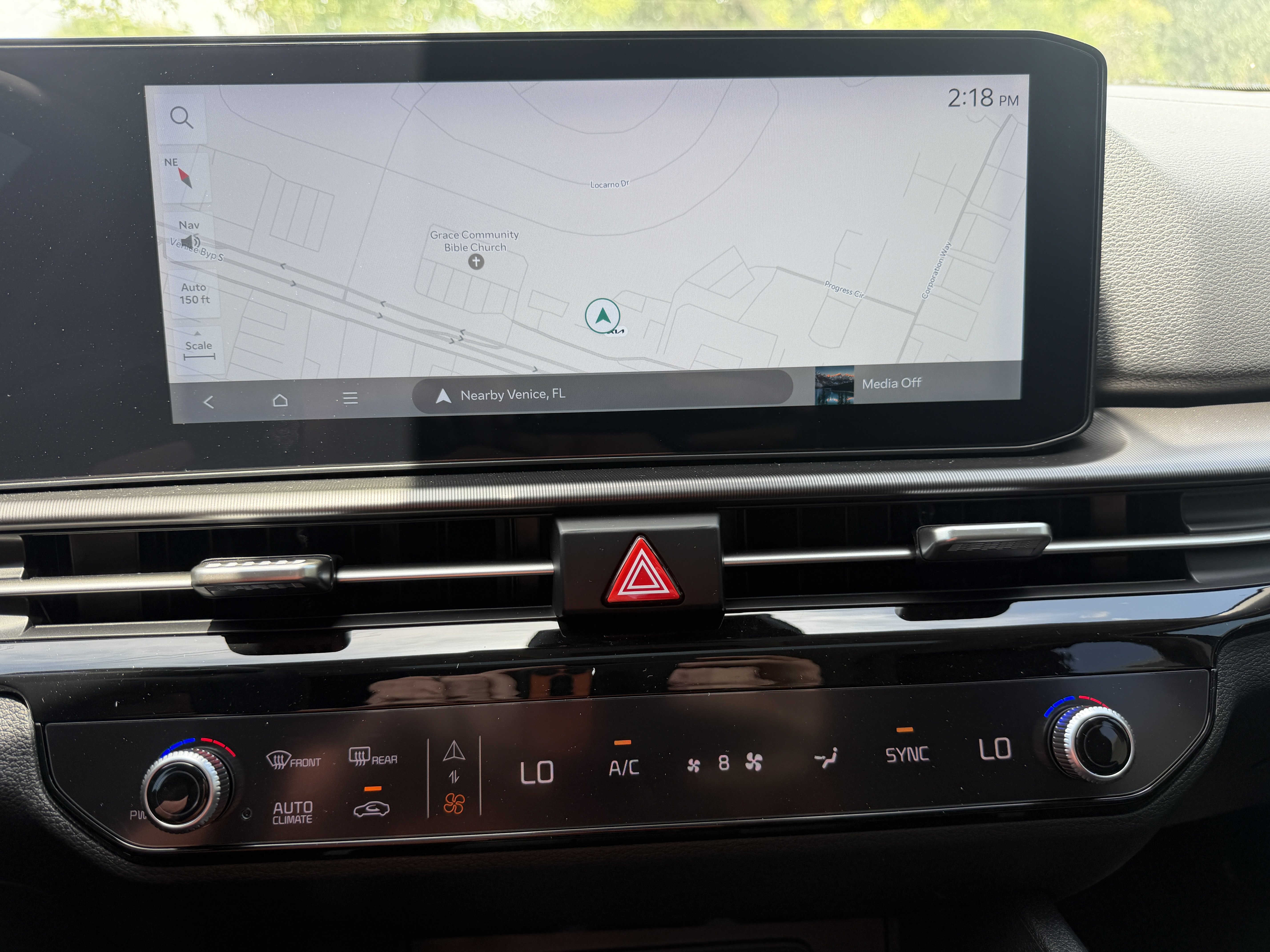 New 2026 Kia Sportage SX FWD image 19