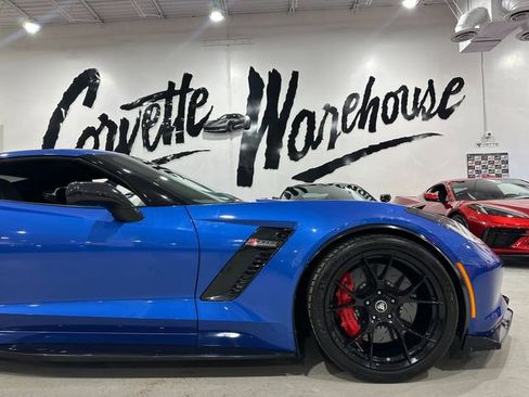 Used 2019 Chevrolet Corvette Z06 image 5