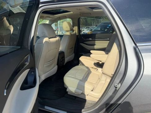 Used 2019 Buick Enclave Premium w/ Trailering Package, 5000 lbs. AWD/4WD image 32