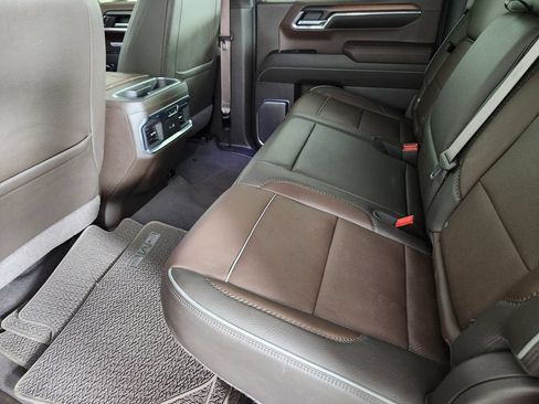 Used 2024 GMC Sierra 1500 Denali w/ Denali Reserve Package AWD/4WD image 26