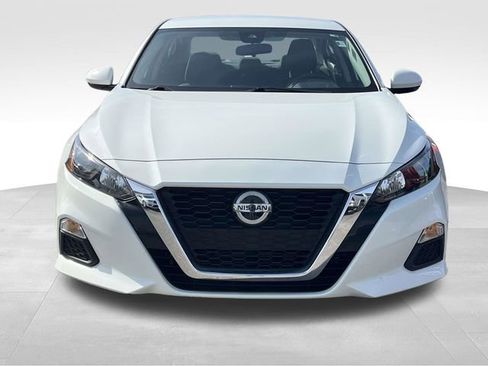 Used 2022 Nissan Altima 2.5 S image 2