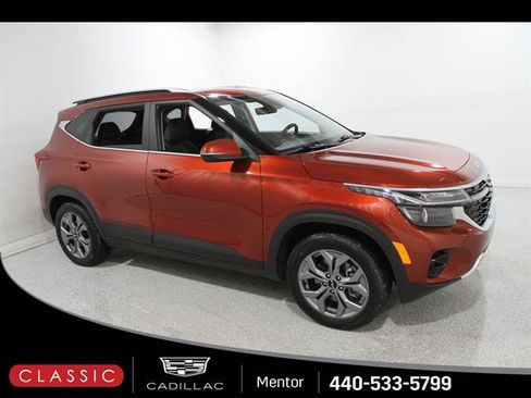 Used 2024 Kia Seltos S image 1